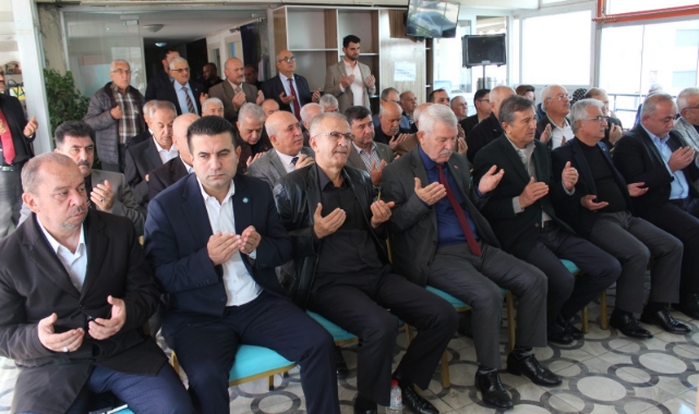 İYİ Parti Adana'da Sinan Ateş İçin Mevlit Okutuldu