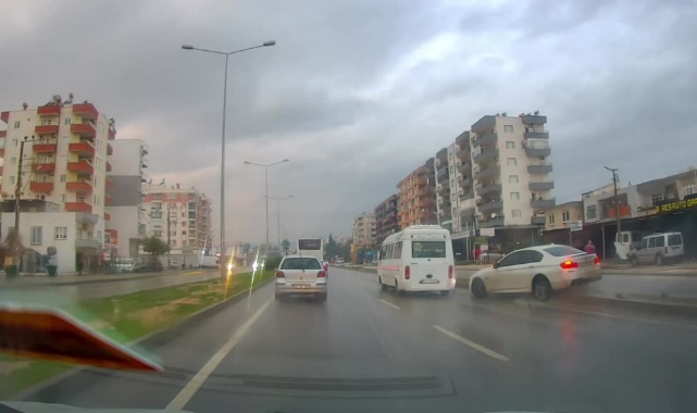 Makas Atarken Kaza Yaptı