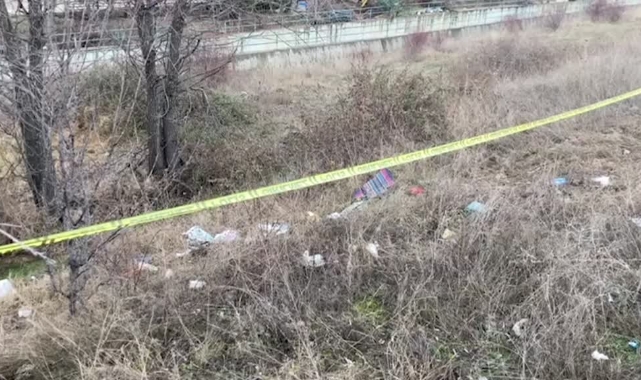 Otomobil Şarampole Devrildi:1 Ölü, 1 Yaralı