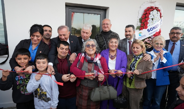 Seyhan’ın 15’inci Bilgi Evi Mithatpaşa’da Hizmete Girdi
