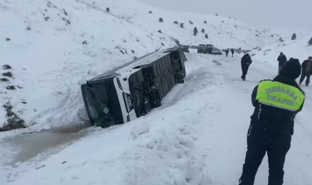 Taziye Dönüşü Kaza:14 Yaralı