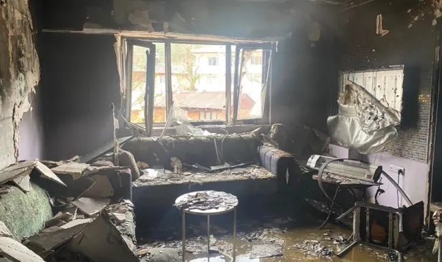 3 Katlı Aparmanın Üst Katında Yangın