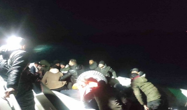 54 Düzensiz Göçmen Yakalandı