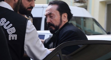 Adnan Oktar ve Örgüt Yöneticilerine Hapis Cezası
