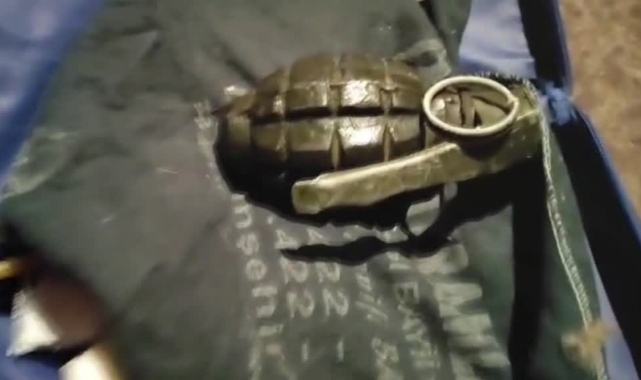 Adreslerden El Bombası, Pompalı Tüfek ve Fişek Çıktı!