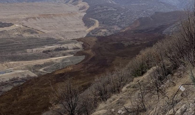 Altın Madeninde Toprak Kayması Meydana Geldi