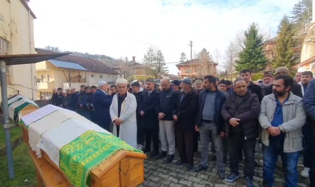 Anne-Oğul Aynı Gün Öldü