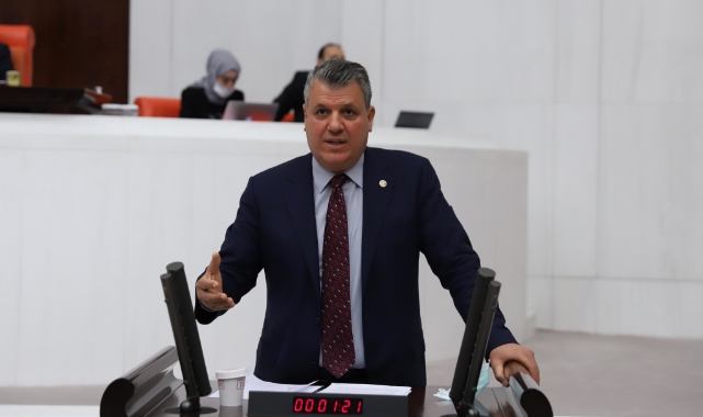 Ayhan Barut:''"Asıl Enkaz Altında Kalan İktidar!"