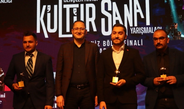 ‘Bir Şiir, Bir Nefes’ Yarışmasına Adana Damgası