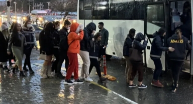 Fuhuş Operasyonunda 37 Şüpheli Yakalandı