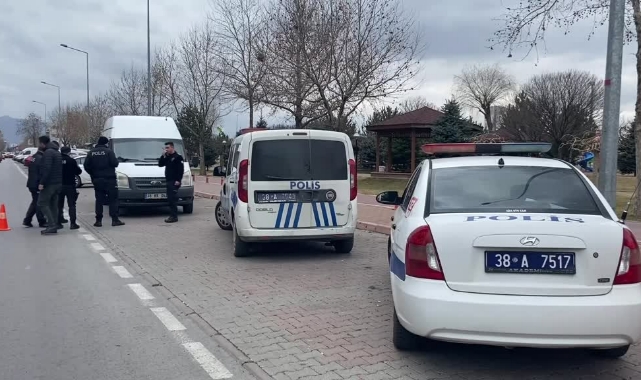 İki Grup Arasında Silah ve Bıçaklı Kavga