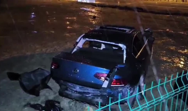 Kayganlaşan Yolda Kaza:2 Ölü,2 Yaralı