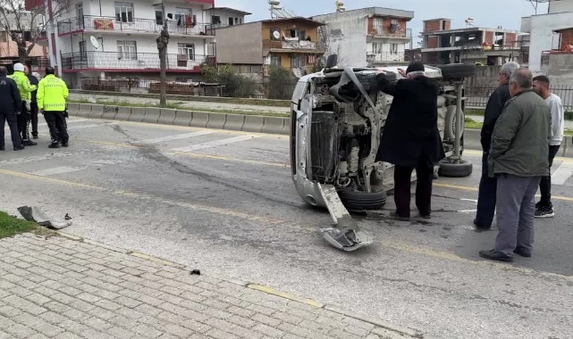 Kontrolden Çıktı, Refüje Çarpıp Devrildi