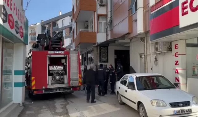Yangından Korkup Camdan Atladı