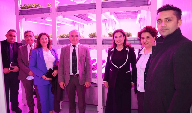 Rektör Tuncel'den Bitki Fizyolojisi Laboratuvarına Ziyaret