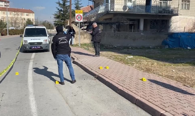 Sokakta Silahlı Kavga