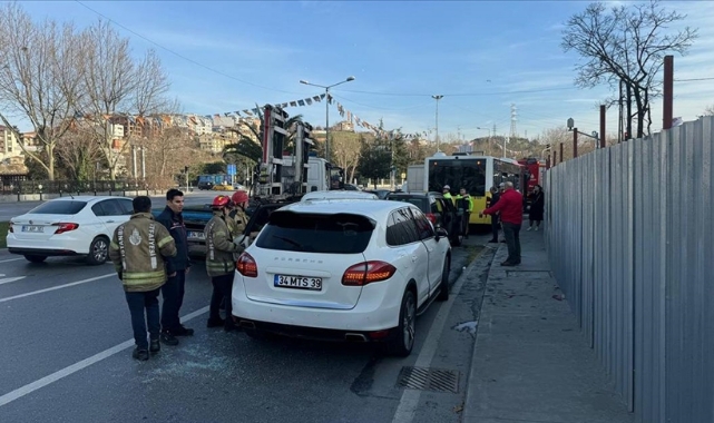 Trafik Işıklarında Zincirleme Trafik Kazası