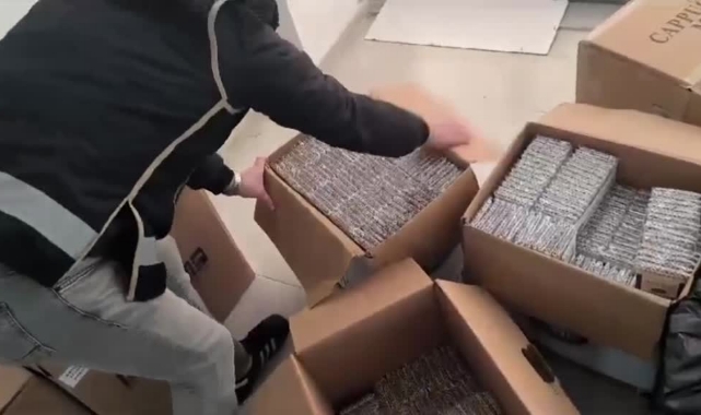 230 Bin Makaron Ele Geçirildi