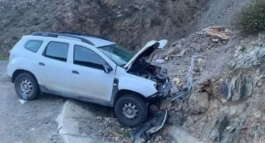 Gazeteciler Kaza Yaptı:1 Ölü, 1 Yaralı
