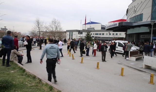 Hastane Kafeteryasında Silahlı Saldırı!