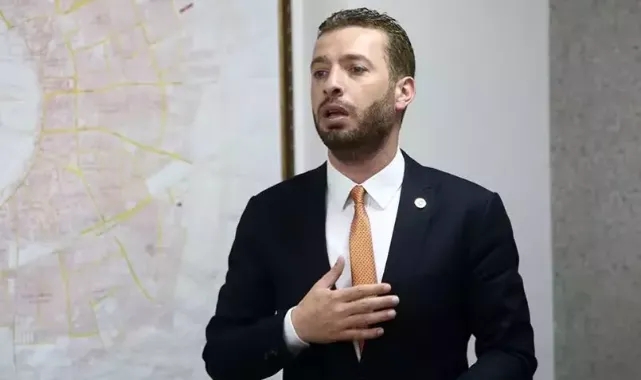 Kadir Aydar Yine Fark Attı!