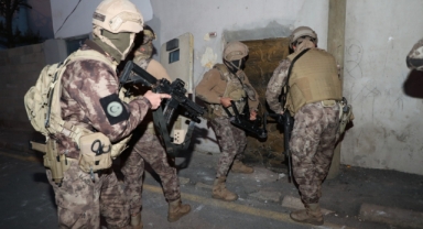 Mersin'de Dolandırıcılık Operasyonu