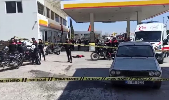 Petrol İstasyonunda Silahlı Kavga!