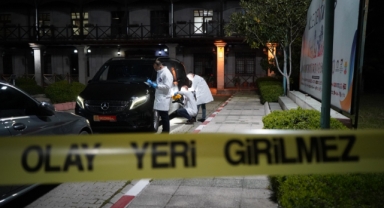 Tarsus Belediye Başkan Adayının Aracına Silahlı Saldırı!