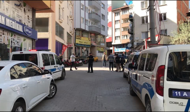 5. Kattan Düşen Genç Öldü