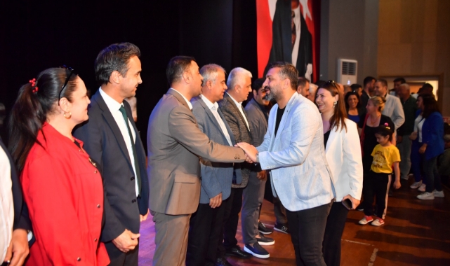 Başkan Kozay, Belediye Personeliyle Bayramlaştı