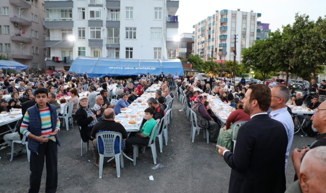 Ceyhanlılar, İftarda Buluştu