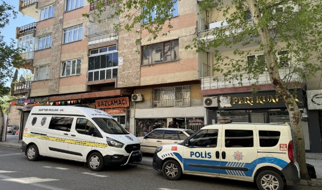 Eve Silahlı Saldırı!