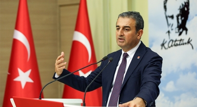 ''İktidar Vekilleri Istakoz, Vatandaş Borçlarını Ödeme Derdinde''