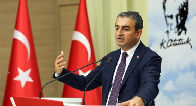 ''İktidar Vekilleri Istakoz, Vatandaş Borçlarını Ödeme Derdinde''