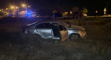 Kontrolden Çıktı, Tarlaya Devrildi