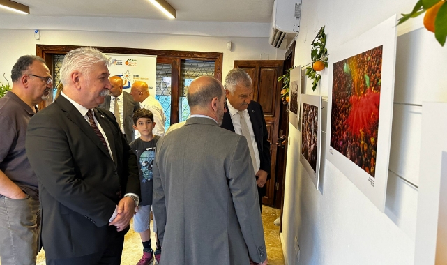Uluslararası Fotoğraflar Adana Tepebağ'da Görücüye Çıktı