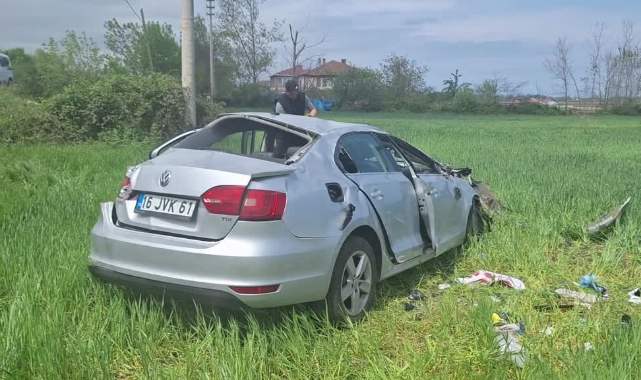 Yaşlı Çift Feci Kazada Yaralandı