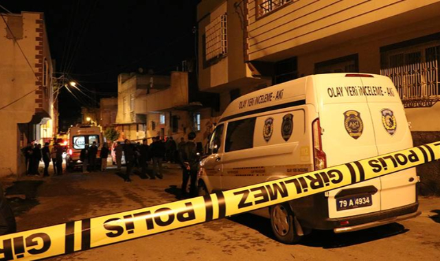 Eşini ve 3 Çocuğunu Boğarak Öldürdü
