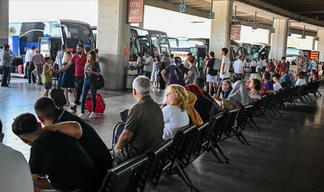 Emeklilere Şehirler Arası Otobüslerde İndirim