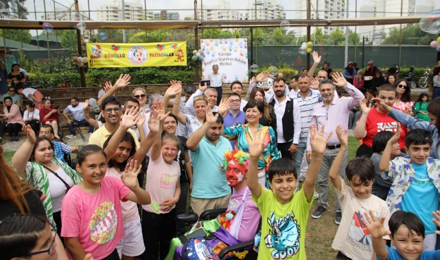 Engelsiz Festival’de Gönüllerince Eğlendiler