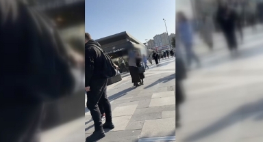 FETÖ Üyesi Kadınlardan "Sarılarak" Para Verme Taktiği