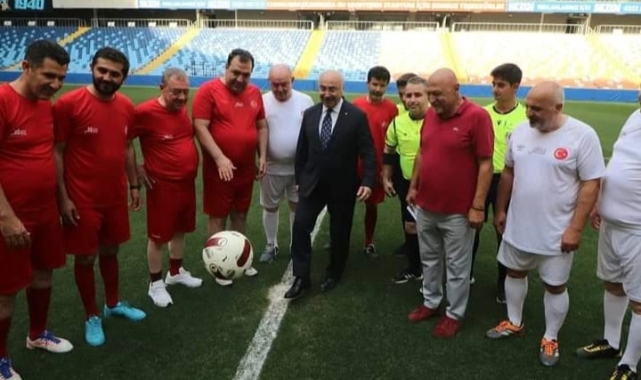 Kent Protokolü İle Basın Mensupları Maç Yaptı