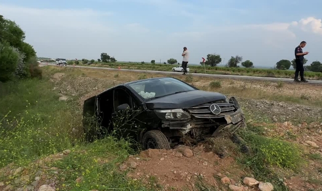 Köy Yolunda Feci Kaza:5 Yaralı