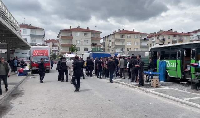 Pazarcıların Kavgası Kanlı Bitti! 5 Yaralı