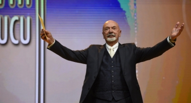 Ünlü Sunucu Erkan Yolaç Hayatını Kaybetti