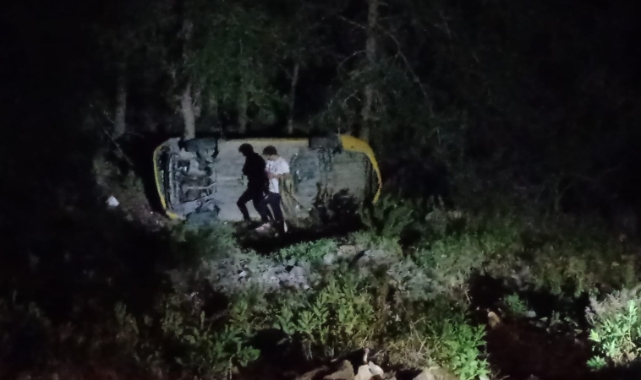 Yoldan Çıktı, Şarampole Devrildi