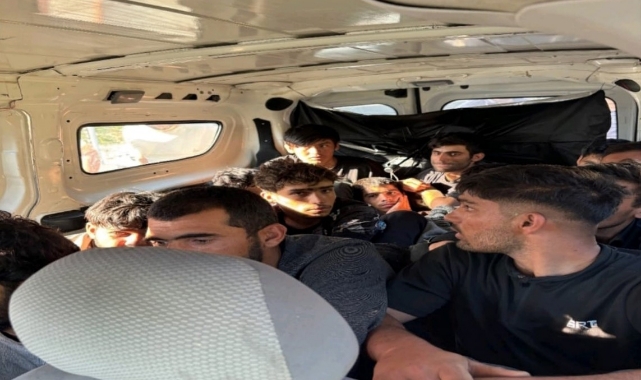 15 Düzensiz Göçmen Yakalandı