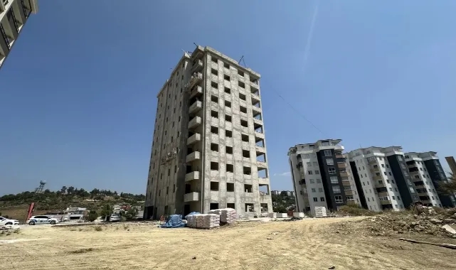 6. Kattan Düşen İşçi Öldü