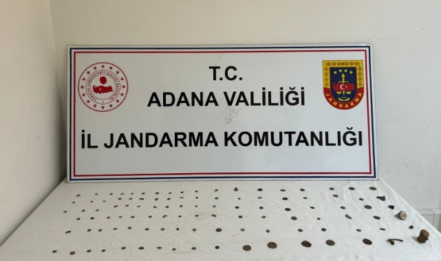 Adana'da 100 Sikke ve 5 Obje Ele Geçirildi