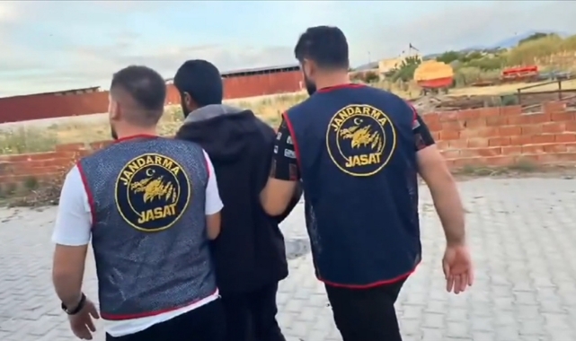 Bakan Yerlikaya Açıkladı:''5 Günde 4 Bin 466 Firari Yakalandı''